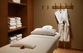 Salons & Spas